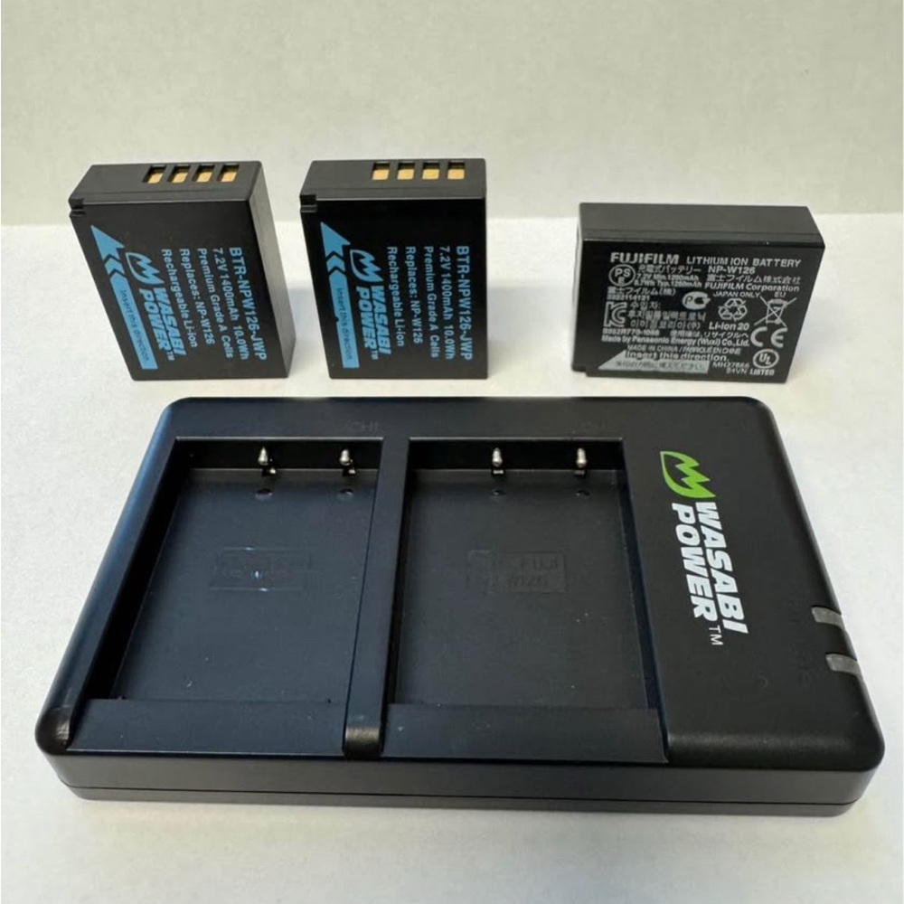 Battery and Charger Set - Black